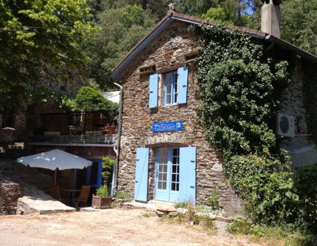 Gîte La Maison Bleue à Saint Mélany